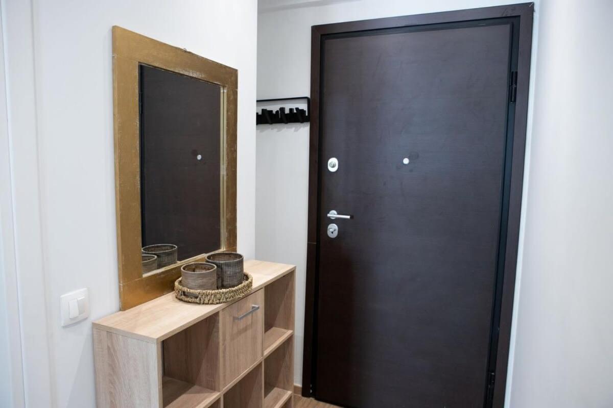 Cozy Modern Studio In Thessaloniki Lejlighed Eksteriør billede